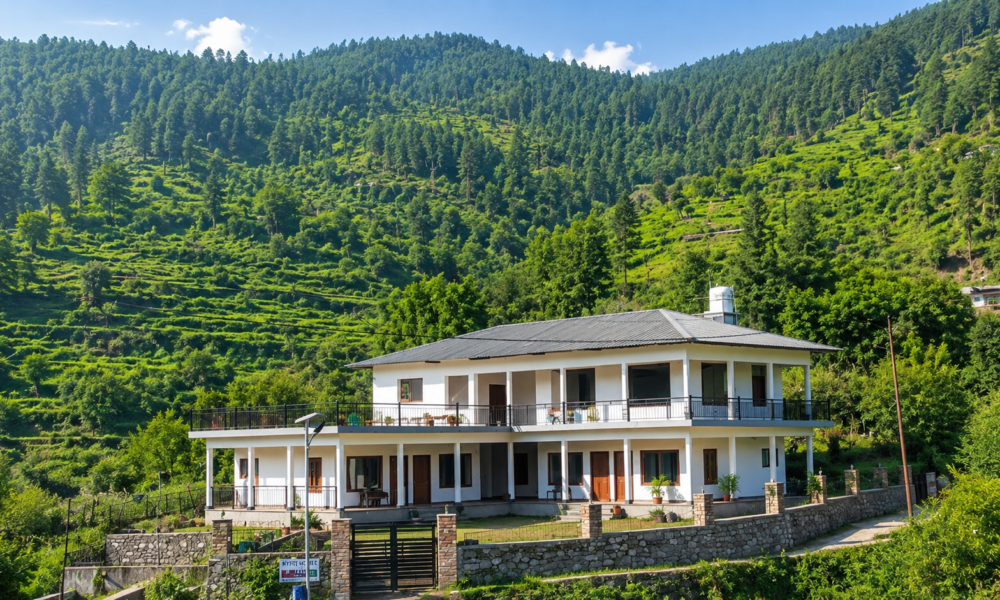 Nature stay near Dayara Bugyal Uttarakhand